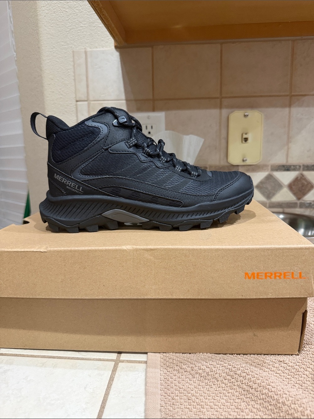 Merrell Men's Black Mid-Height Trail Hiking Boots
